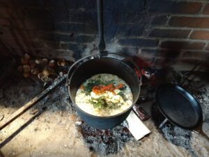 Pot of pea soup